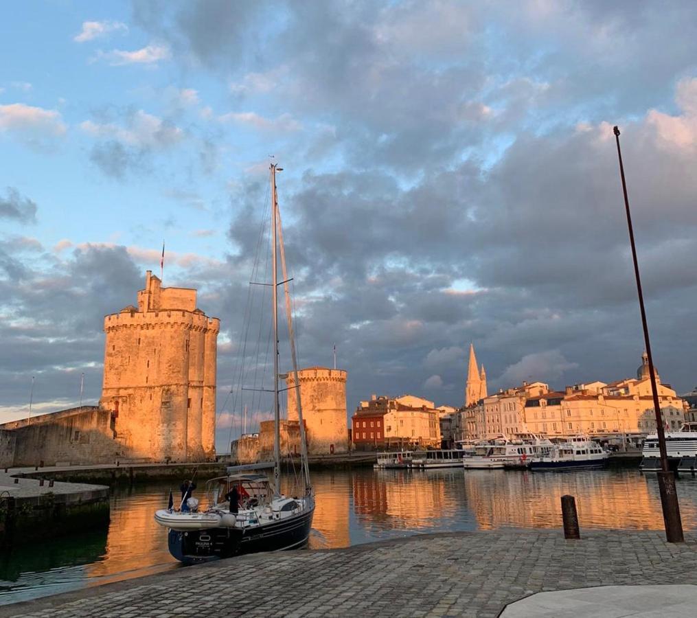 Nuits Oceanes A La Rochelle Avec Parking Privatif Lejlighed Eksteriør billede